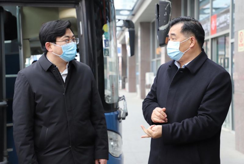市委常委、武進(jìn)區(qū)委書記喬俊杰督查武進(jìn)汽車站春運(yùn)及疫情防控工作